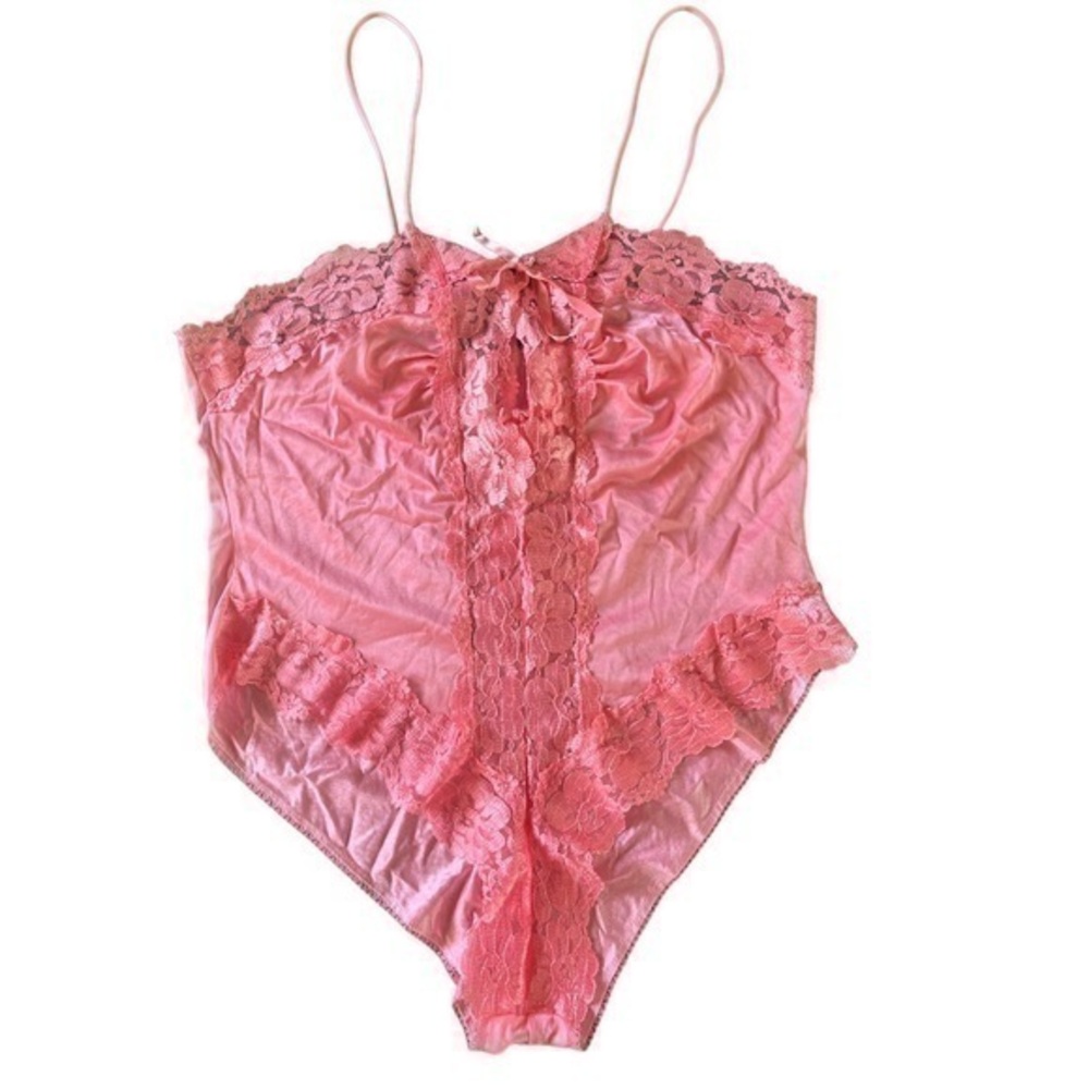 Alana Gale lingerie size XL